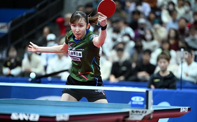 拳击对手！英足总官方：卢顿后卫马科索因暴力行