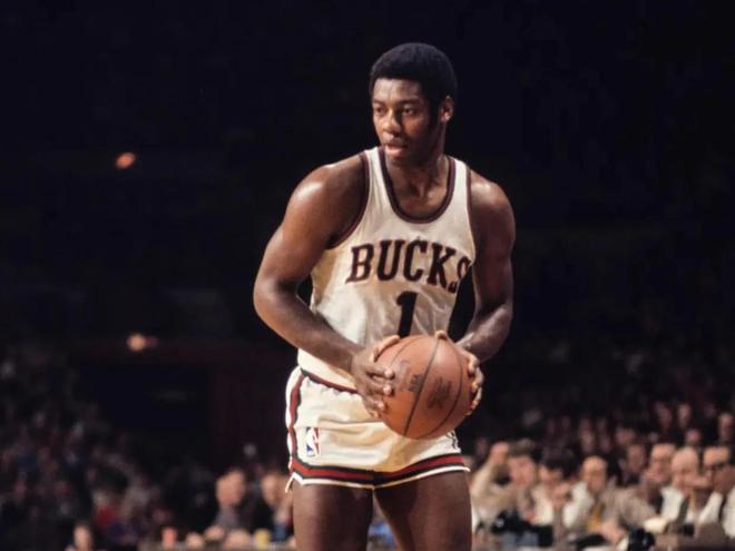 在身价上遥 在身价上遥