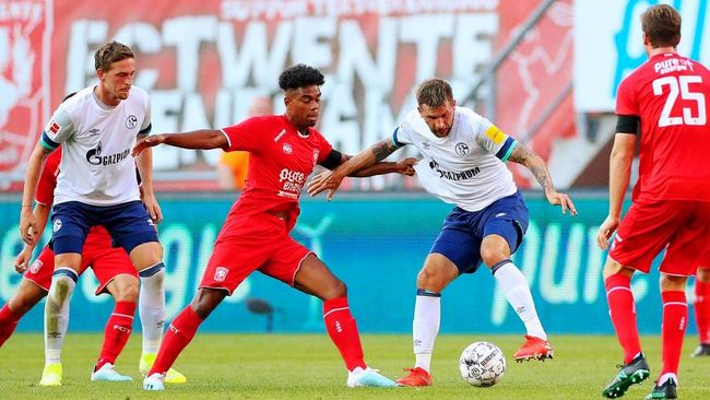 八连败排名被韩国反超！2025世界男排联赛中国0：3保加利亚HL