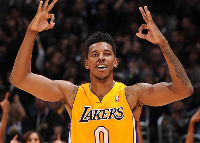 自动离桌 自动离桌